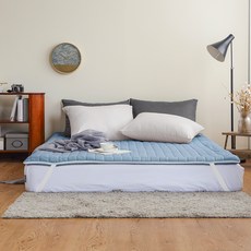 The Zari 鬆緊帶固定式格紋電熱毯套, Milky pale blue