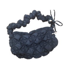 SCHÖN 大容量雲朵包 (小) 黑色, 1個