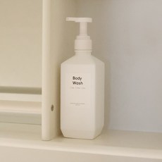 뉴앤룩 폴리 소분 용기 일반형 600ml + 바디워시 스티커, 1개, 화이트