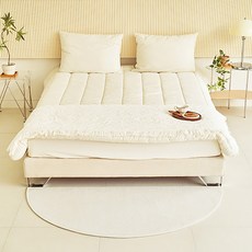 스칸디앤홈 관리쉬운 크림투톤 단모 러그 워셔블 거실 카페트 반원형