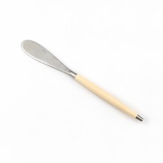 Bogen Le Bien 緞面餐具奶油刀, 1個, 米色