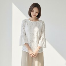 ATTERLIC 女款鏤空喇叭五分袖寬鬆T恤 11518