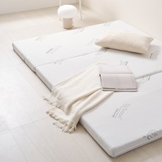 라누베 3단 접이식 매트리스