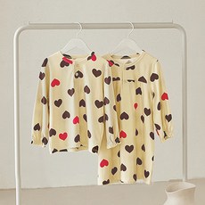 Uni FRIend 童款大愛心圖案蜜桃絨保暖長袖睡衣長褲組