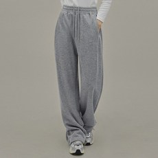 Elsso 女款氣球側邊壓褶兩穿束口寬版運動刷毛褲