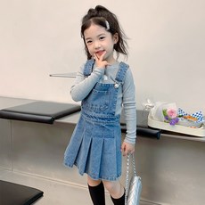 女童款褶皺牛仔吊帶裙 CCV56GOP283