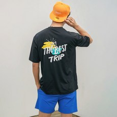TUBE TREE 男款印花寬鬆防曬短袖T恤+短褲套組 AE6218N, 黑色（上）、藍色（下）
