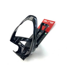 ELITE ROCKO CARBON 碳纖維水壺架, 27g, 直徑74mm, 義大利製造, 黑色Logo, 1個