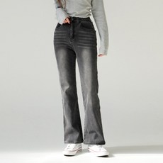 Cotton Closet 女款 長版/短版 內刷絨貓抓水洗微喇叭牛仔褲