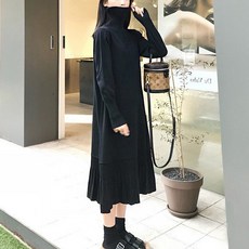 엘쏘 터틀넥 니트 셔링 스커트 원피스