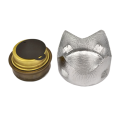 Trangia 酒精爐頭與檔風組 鋁合金/黃銅材質 尺寸約Ø95x62 mm, 酒精爐頭 金色 + 檔風 銀色, 1組