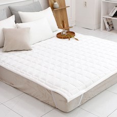 Beau Monde 素色超細纖維絎縫床墊, 白色的
