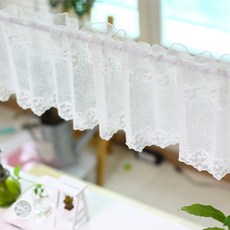 可愛蕾絲短窗簾, 白色
