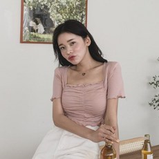 시크블랙 여성용 통기성 레크디 셔링 패드 크롭 티셔츠 T7346K17