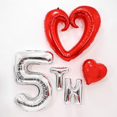 PARTYSHOW 紀念日愛心圖案氣球組 5th, 1套, 紅色(愛心), 銀色(數字)