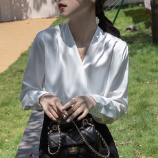 루나걸 여성용 티너 브이 블라우스 L24FBL072207