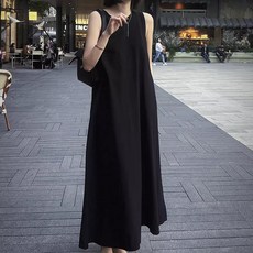 PEONIST Halluwoo背心無袖長版連身裙, 黑色