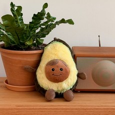 warmies Hug Care 幼童安撫玩偶, 酪梨, 1個