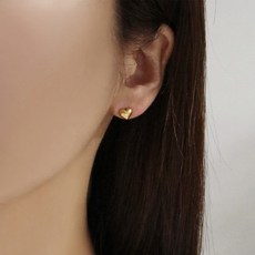 폴브리알 여성용 무광 볼륨 하트 귀걸이 PUBE0307