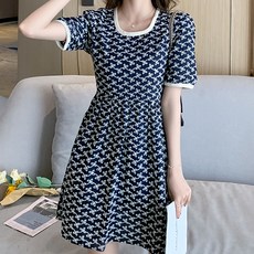POPLARNC Chove 連身裙, 圖案