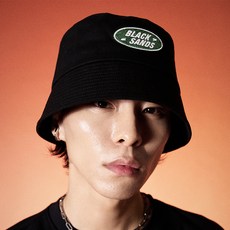 블랙샌즈 써클 패치 자수 버킷햇