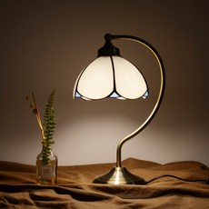 Allumi 彩繪玻璃 A 復古檯燈, 藍色乳白