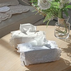 W101 蕾絲紙巾套, 淺褐色的