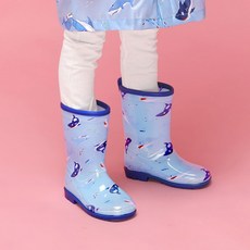 Candy baby 孩童 Jaws 靴子