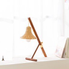 esopoom 酷咕瑪 木製立式衣架 04931B, 棕色