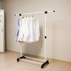 Poeta 移動式衣架, 白色 + 黑色