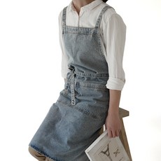 Jubiu 綁帶牛仔圍裙 淺藍色, 牛仔圍裙 - 淺藍色, 1個