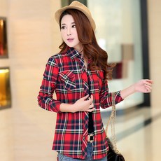 PEONIST 女款雙口袋格紋翻領修身襯衫