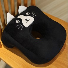 Make Me辦公室午睡枕, Ĵ