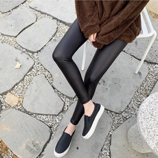 OKI JEAN 女款皮革刷毛9分內搭褲