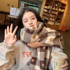 Hensen 愛心圖案冬季圍巾