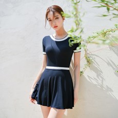 VENDIS 卡蜜兒連身泳衣 度假風比基尼