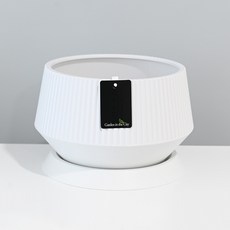 Garden in the City 現代室內設計條紋圓形蘭花盆含底盤套組 2015, 白色, 1套