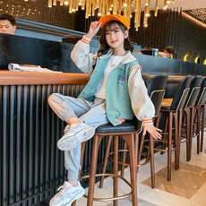 孩童拼色棒球外套