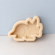 AngleThing 1格三角龍造型矽膠模具, 單色