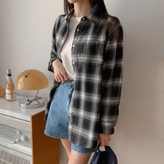 Dearlola 女款標準版型漸層格紋襯衫 IP_S011