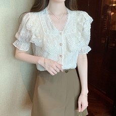 LUNA GIRL Porim 鏤空蕾絲襯衫