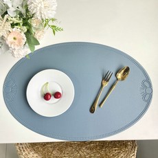 리나블루 접이식 테이블 방수 인조가죽 매트 타원형, 블루