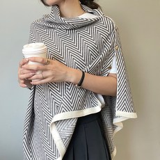 Paperments 休閒Z字形鈕扣披肩圍巾 13050