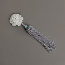 ITS DOG 狗狗蓮花流蘇掛飾, 白色, 1個