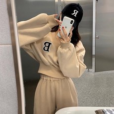 I'M MONG 女性挺版V領大學T+運動套裝