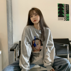 피어니스트 베이비 프린트 라운드 루즈 긴팔 맨투맨