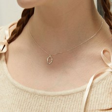 로아주 여성용 silver925 rough frame necklace