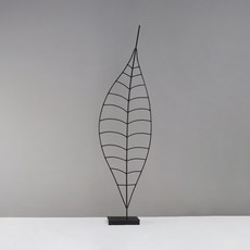PAGE 127 黑色葉子設計擺件, TYPE A