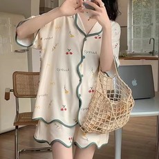Elsso 女款寬鬆版睡衣短袖短褲套裝