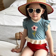 Going Kids女童款Yuni花朵泳衣